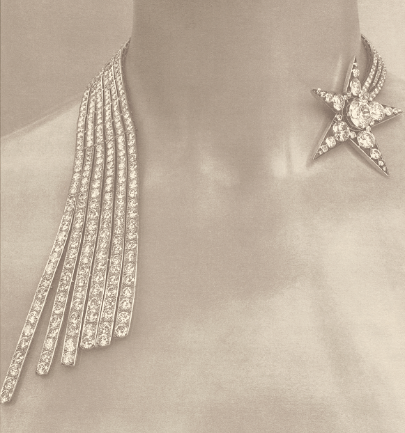 عقد Comète من مجموعة Bijoux de Diamants كان أساس إلهام المجموعة الجديدة