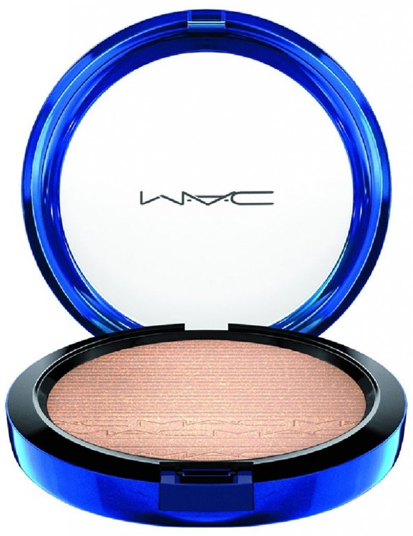 MAC_HolidayColour_MacMagicoftheNight_InExtraDimensionSkinFinish_OhDarling_72dpiCMYK
