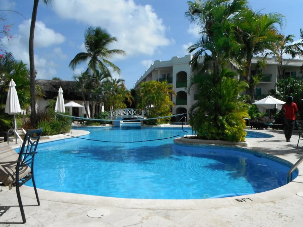 منتجع Mango Bay Holetown في باربادوس