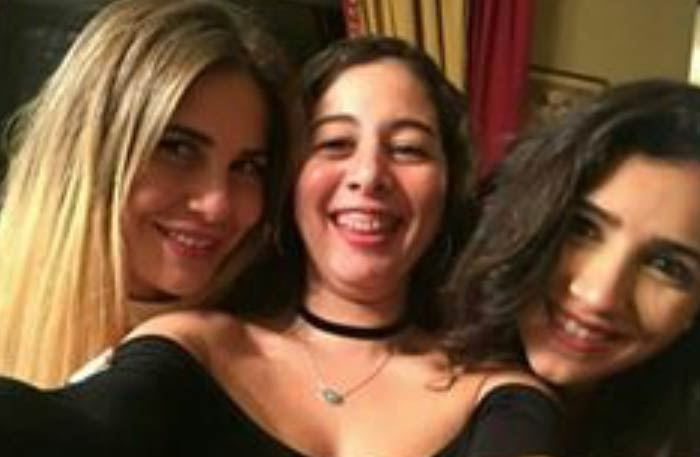 منة حسين فهمي ومي عمر