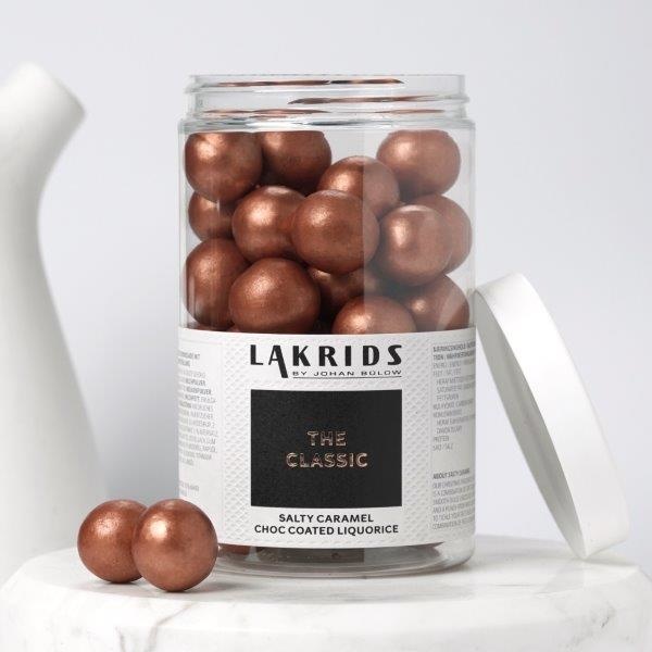 للأعياد طعم مميّز مع علب الهدايا الفخمة من Lakrids 