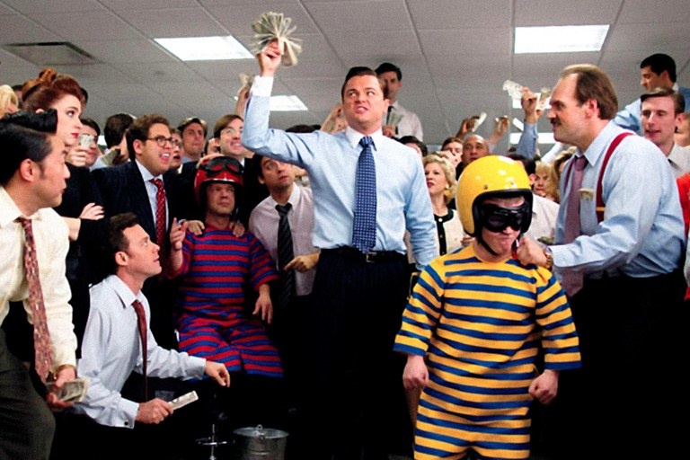 مشهد من The Wolf of Wall Street