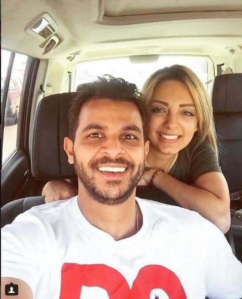 الثنائي انفصل قبل زفافهما بساعات