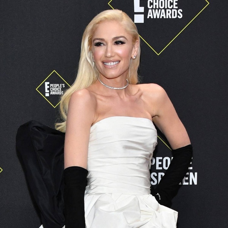 إطلالة Gwen Stefani