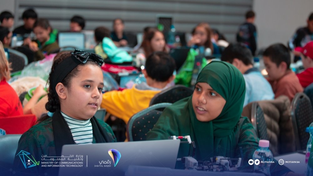 من الفرق السعودية المشاركة في نهائي الروبوت العالمي