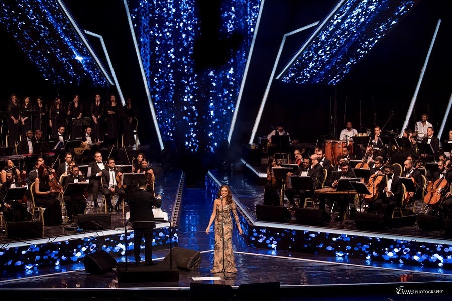 الفنانة انغام 