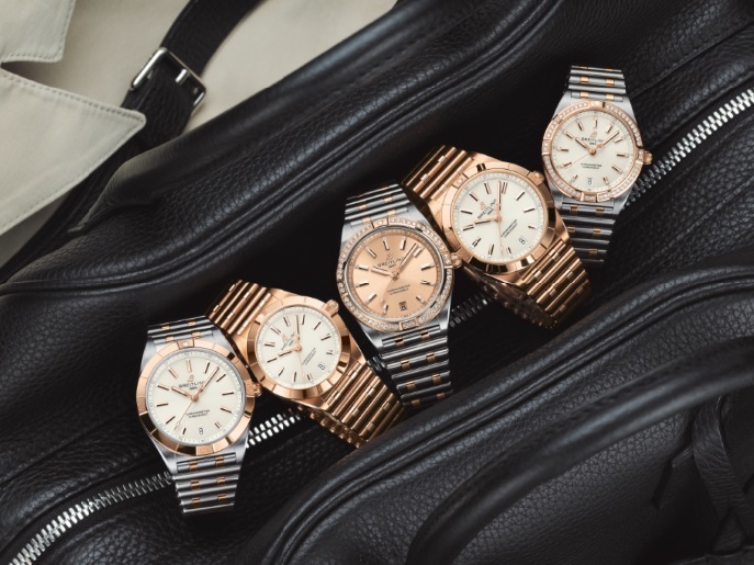 ساعات "كرونومات" النسائية من Breitling