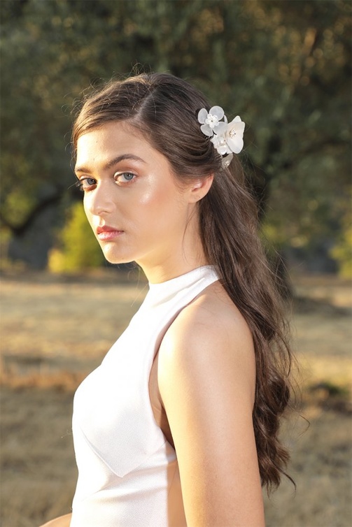  اكسسوار شعر ناعم من aura headpices