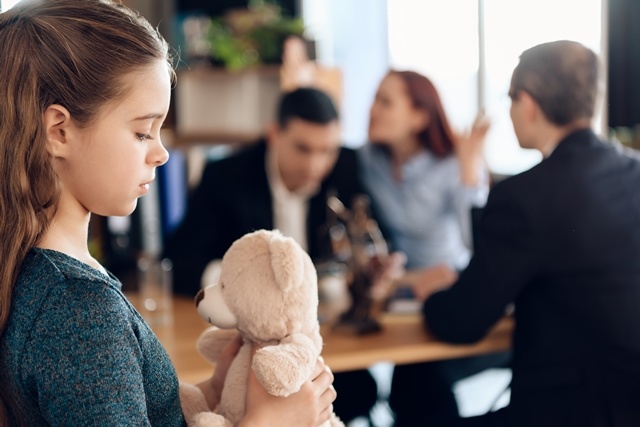 نصائح لحماية الأطفال من سلبيات الطلاق