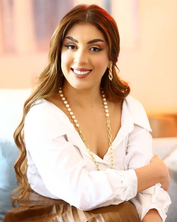 سهيلة بن لشهب احتفلت بعيد ميلادها الـ 27