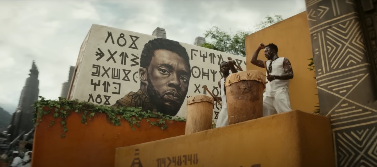 تشادويك بوسمان في الفيلم 