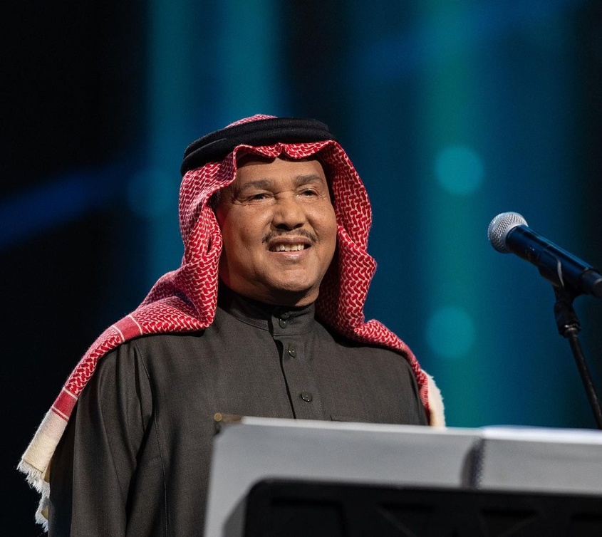 فنان العرب محمد عبده في حفله بالسعودية