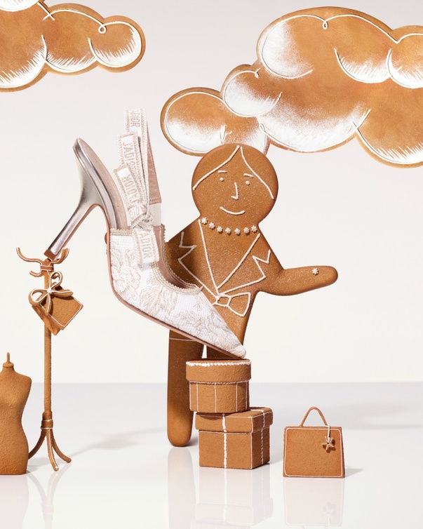 "عالم ديور المذهل" The Fabulous World of Dior في Harrods