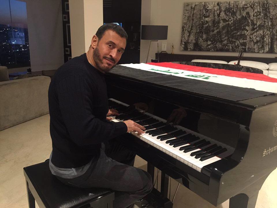 كاظم يستلهم أنغامه من حبه للوطن