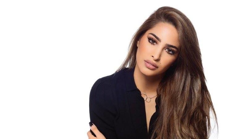 صبغات شعر باللون الكستنائي مع فوز الفهد