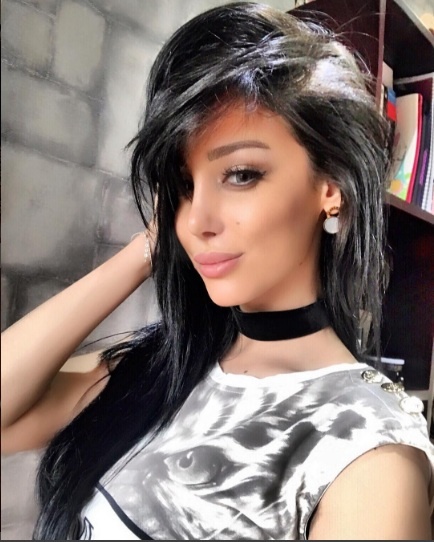 بسمة بوسيل تجرب تحدي المانيكان