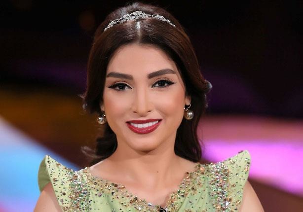 الفنانة روجينا 