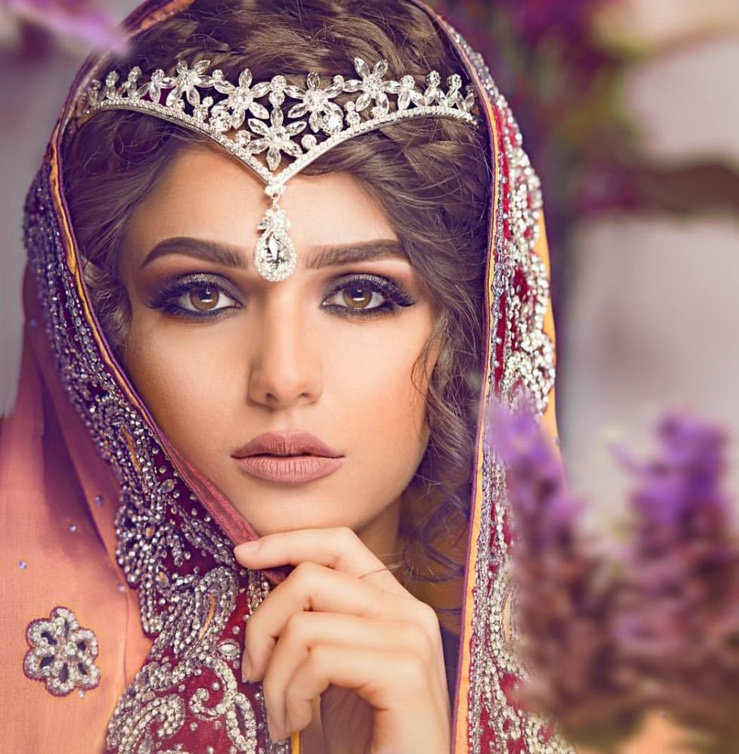 من ماكياج خبيرة التجميل نورة
