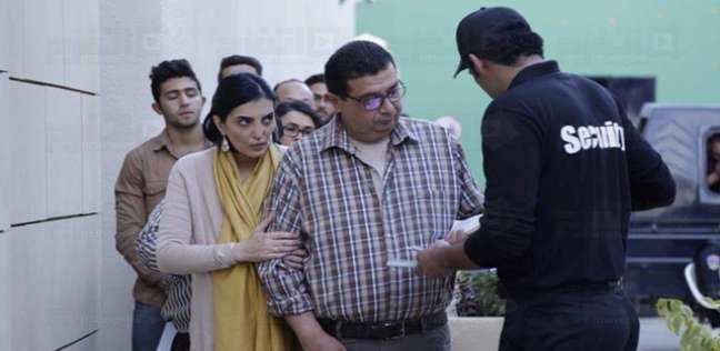 فيلم طلق صناعي في السينما بداية العام المقبل