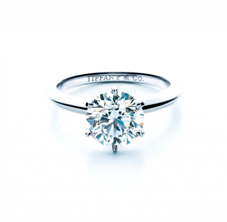 خاتم من tiffany&co