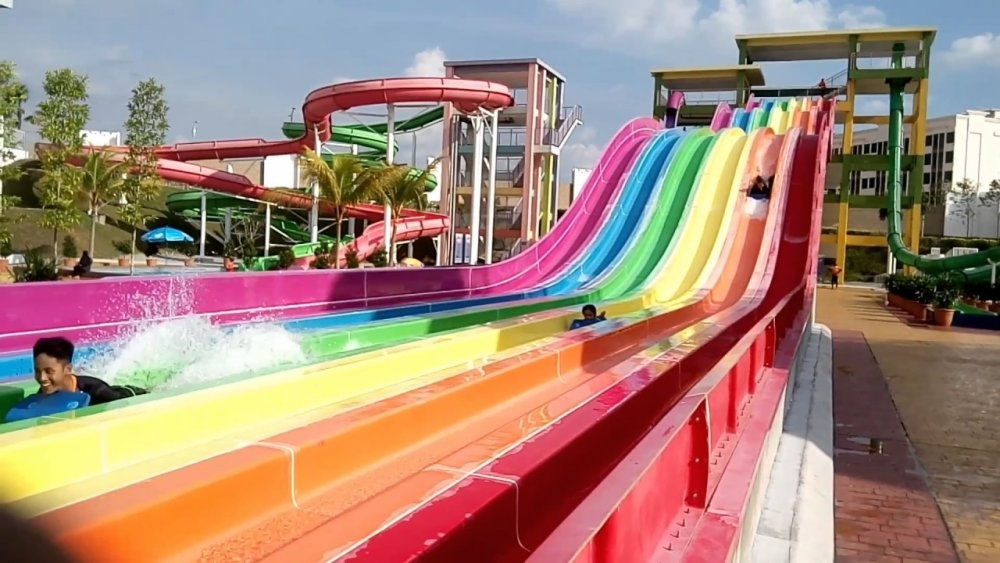 من Bangi Wonderland