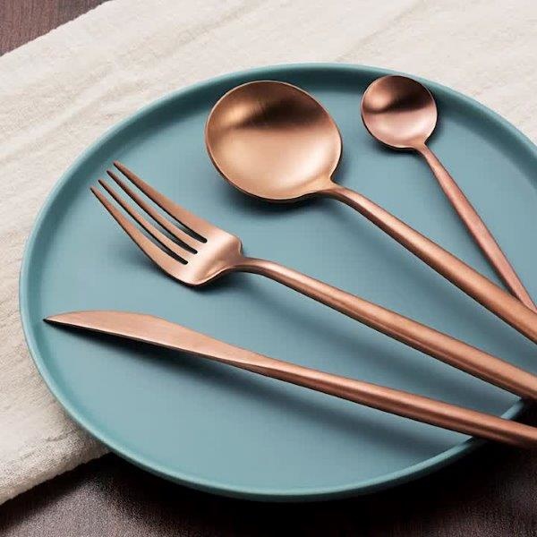 Rovenna Cutlery Set - rose gold
