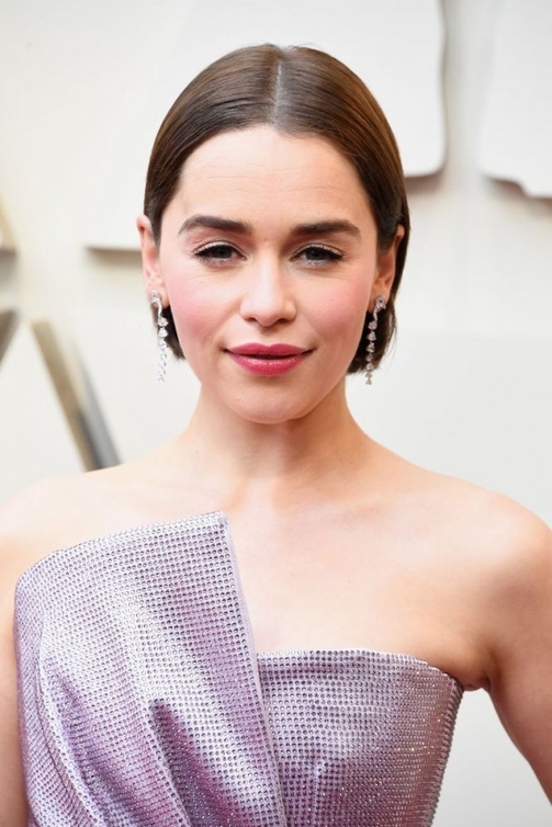  قصات شعر كاريه من اختيار Emilia Clarke