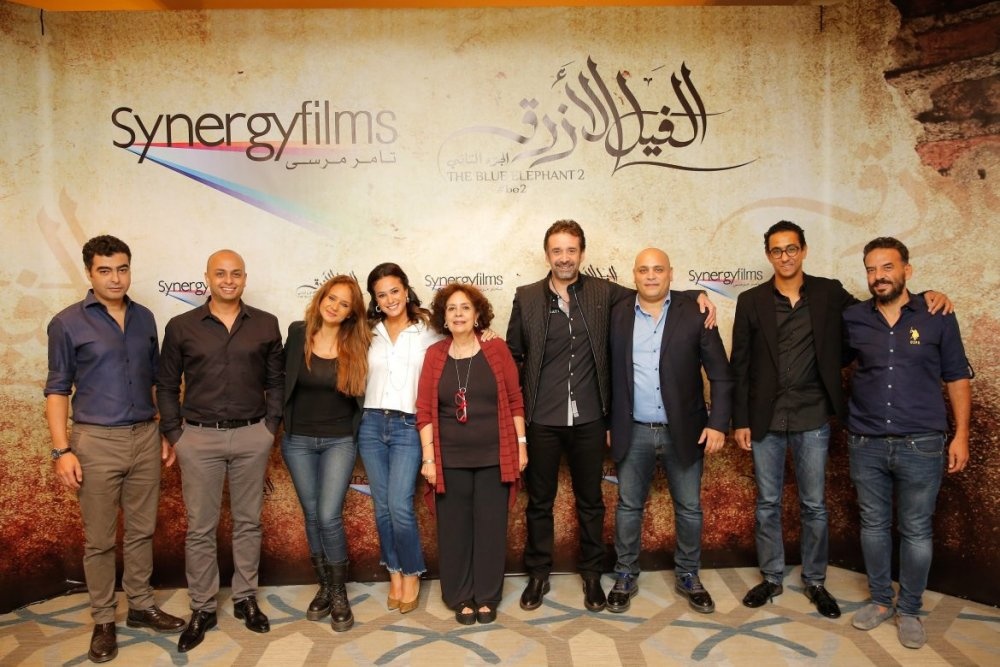 أبطال فيلم "الفيل الأزرق2"