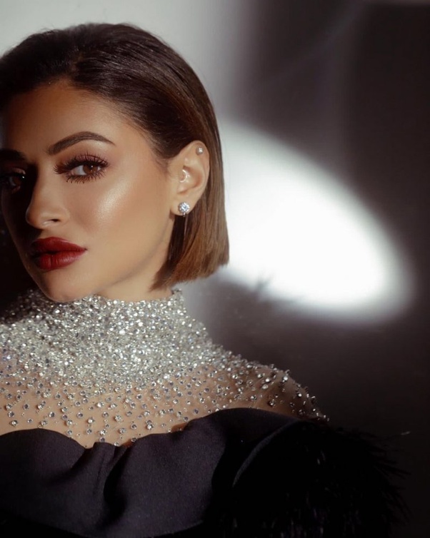 الفنانة شوق الهادي