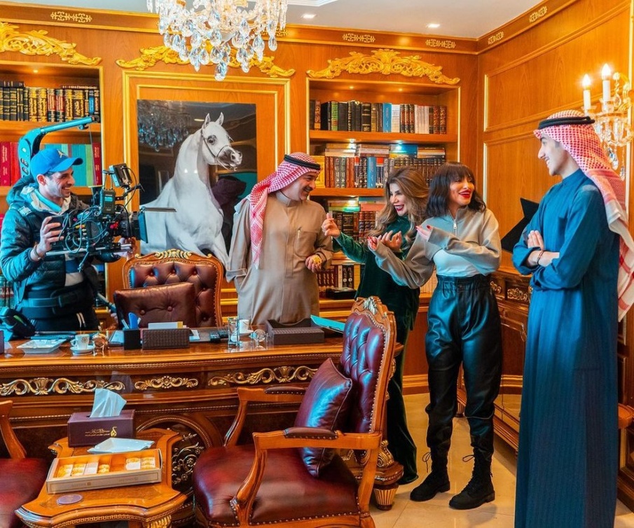 شوق الهادي في كواليس "أمينة حاف"