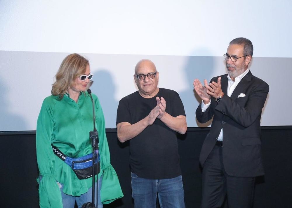 يسرا تحتفل بعرض فيلم "حرب الفراولة" في مهرجان البحر الأحمر