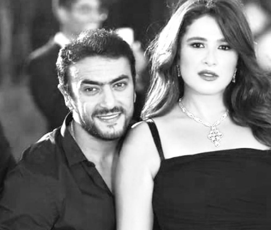 ياسمين عبدالعزيز و زوجها احمد العوضي