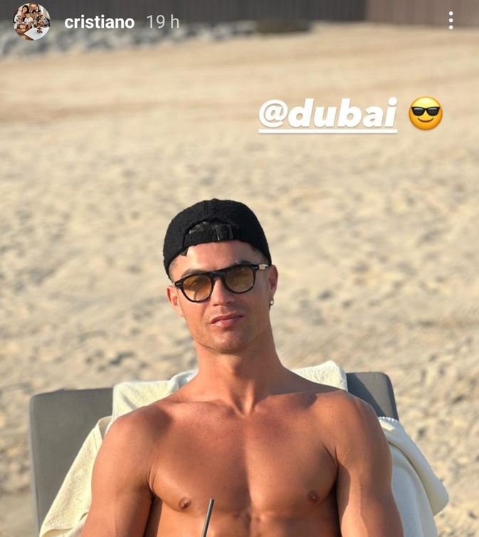 كريستيانو رونالدو يستمتع بإجازة ساحرة على شواطئ دبي 