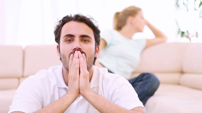 تراجع الرغبة الجنسية عند الرجل: متى تحصل و ما اسبابها؟ - مجلة هي
